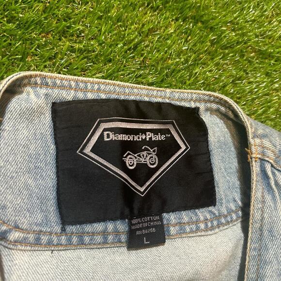 Retro Diamond Plate 'Western Pipelines' Denim Vest - Picture 5 of 5